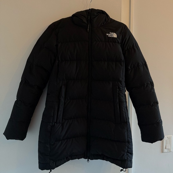 North Face Black Water Proof 550 Puffer - Picture 3 of 5